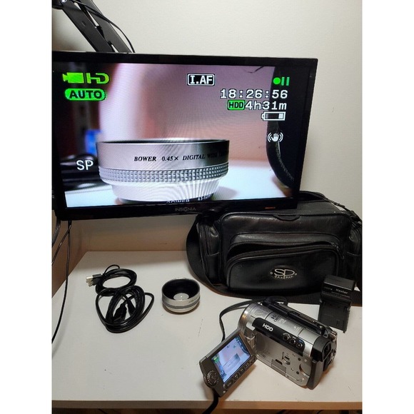 Canon HG10 HD Video Camcorder with Accessories! Tested and Works 40GB - Picture 3 of 13